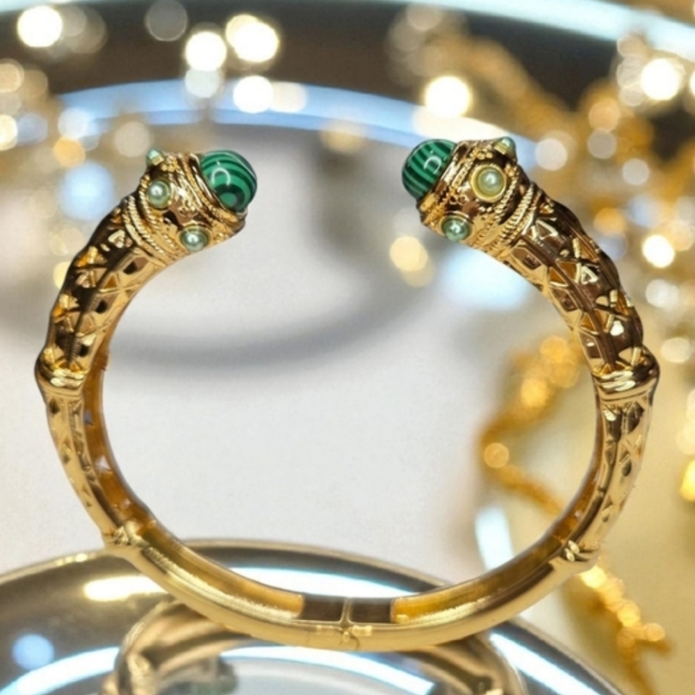 18k Gold Plated Byzantine Malachite Cabochon Filigree Hinged Bracelet